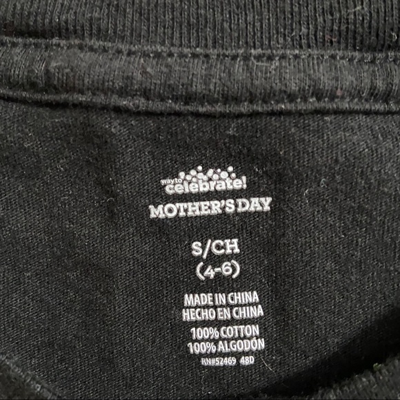 Blessed Mom T-Shirt - Picture 4 of 4